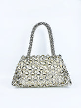 Sac à main de plafond creux tissé personnalisé et beau sac fourre-tout en perles brillantes faites à la main